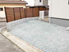 防犯砂利敷き バラス砕石 防草シート加工