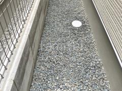 犬走り 防犯砂利敷き バラス砕石 防草シート加工