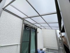 本体色:プラチナステン 屋根色:ト-メイマット