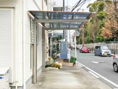 本体色 オレンジチェリー+アーバングレー 屋根色 ブルースモーク(熱線遮断)
