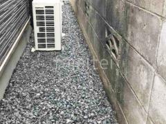 犬走り 防犯砂利敷き バラス砕石 防草シート加工