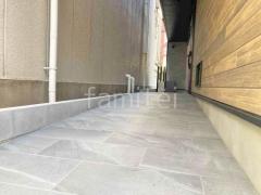 玄関アプローチ 床タイル貼り LIXIL アヴァンティ