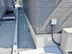 犬走り 防犯砂利敷き バラス砕石 防草シート加工